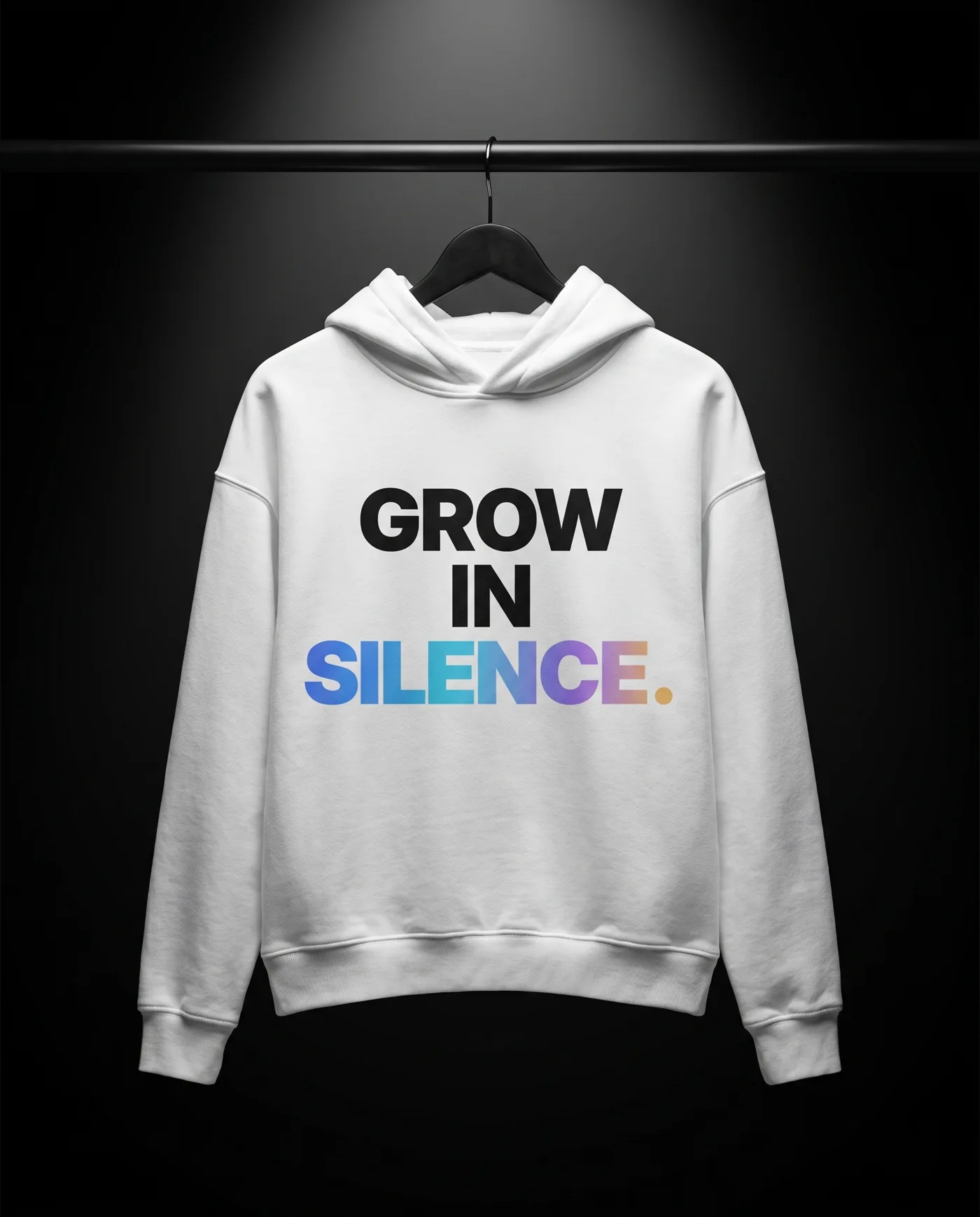 Grow In Silence White Bestehende KI-Konzeptansicht. Kein reales Produktfoto und keine Materialzusage.